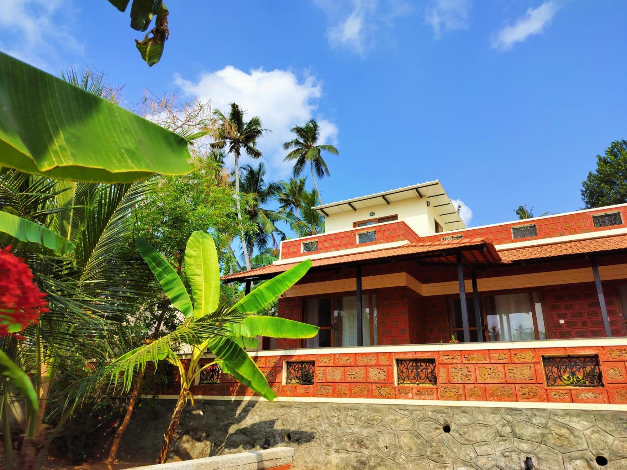 The Ixora - A Boutique Homestay Varkala Luaran gambar